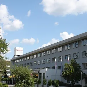 Intercityhotel Frankfurt Airport מלון פרנקפורט