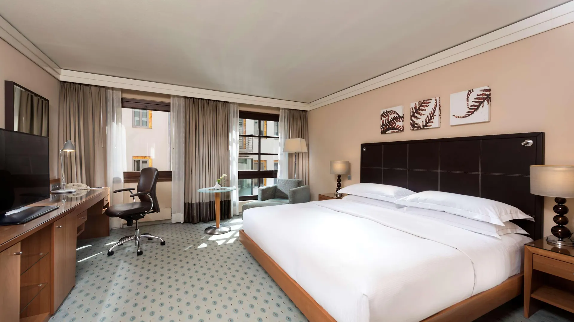 Hilton Dresden An Der Frauenkirche Hotel 4*,  Germany